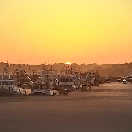 Casa Sunrise - Lovely Sea Front Apartment Sciacca Exterior photo
